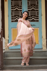 Satrangi Women's Light Pink Embroidered 3/4 Sleeve Sleeve Kurta and Pant Set with Dupatta in Viscose