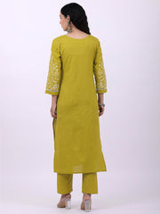 Satrangi Women's Green Cotton Embroidered 3/4th Sleeve Round Neck Kurta Set - Satrangi Fashion