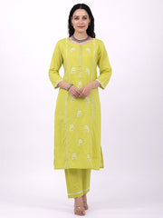 Satrangi Women's Green Cotton Embroidered 3/4th Sleeve Round Neck Kurta Set - Satrangi Fashion