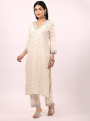 Satrangi Women's Off White & Blue Cotton V Neck Printed Kurta Set with Three Fourth Sleeves - Satrangi Fashion