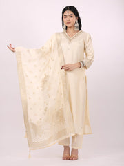 Satrangi Women's Off White Viscose Silk Embroidered Kurta Set with V Neck and Three Fourth Sleeves - Satrangi Fashion