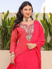 Satrangi Women's Pink Embroidered 3/4th Sleeve Round Neck Kurta & Pant Set - Satrangi Fashion