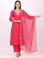 Satrangi Women's Pink Viscose Silk Embroidered 3/4th Sleeve V Neck Kurta Set - Satrangi Fashion