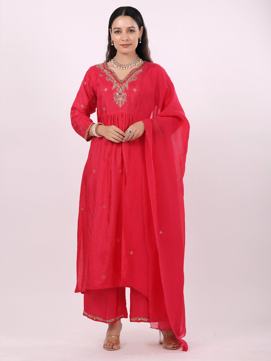 Satrangi Women's Pink Viscose Silk Embroidered 3/4th Sleeve V Neck Kurta Set - Satrangi Fashion